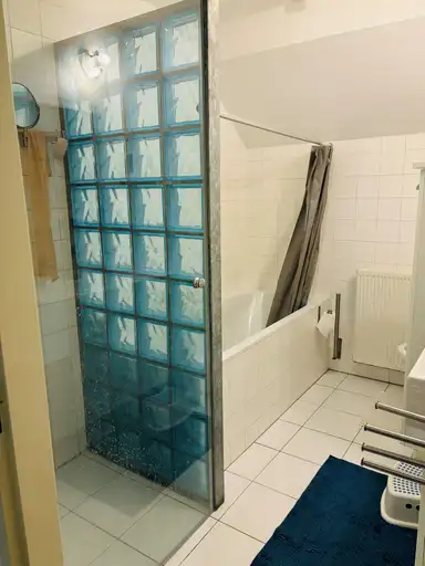 128m2 house to rent for 2650€/month in Hans Larivelaan 26, The Hague