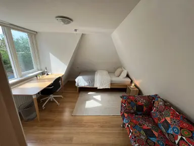 10m2 Zimmer zur Miete für 900€/Monat in Bennebroekerweg, Rijsenhout