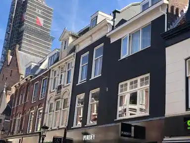 97m2 Appartamento in affitto per 2495€/mese a Steenweg, Utrecht