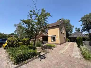 136m2 house to rent for 1700€/month in Demmerskamp 12, Enschede