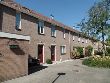 60m2 huis te huur voor 967€/maand in Zadelmaker, Alphen aan den Rijn