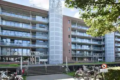 89m2 Appartement à louer pour 2100€/mois à Cornelis de Wittlaan 518, The Hague