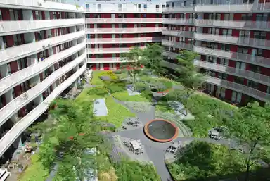 72m2 Appartement à louer pour 2300€/mois à Carolina MacGillavrylaan, Amsterdam