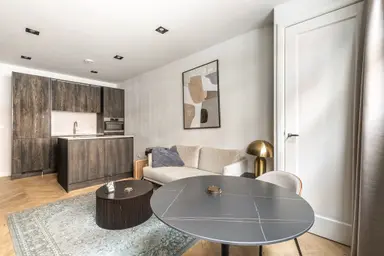 55m2 apartment to rent for 2800€/month in Nieuwe Looiersstraat 90-H, Amsterdam