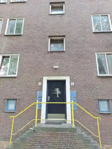 49m2 flat te huur voor 932.93€/maand in Platanenweg 12-H, Amsterdam