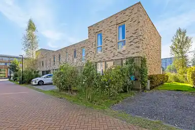 m2 house to rent for 3745€/month in Rudolf Kattnigghof 4, Utrecht