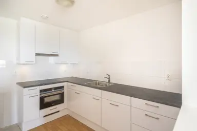 95m2 apartment to rent for 1495€/month in Slotplein 225, Capelle aan den IJssel