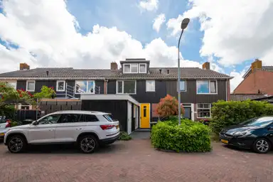 115m2 house to rent for 2650€/month in Tjipke Visserweg 26, Bergen