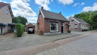 10m2 room to rent for 325€/month in Onsenoortsestraat, Nieuwkuijk