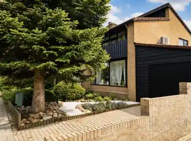 168m2 house to rent for 2495€/month in Nolensstraat 14, Oss