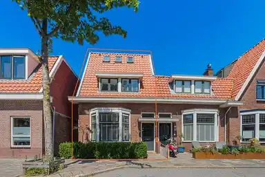 106m2 Haus zur Miete für 2350€/Monat in Koningstraat 7, Leiderdorp