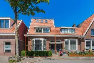 106m2 Haus zur Miete für 2350€/Monat in Koningstraat 7, Leiderdorp