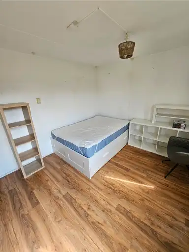 15m2 room to rent for 770€/month in Topaasstraat, Groningen