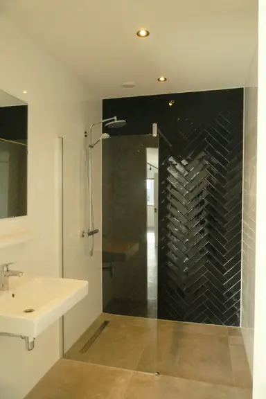 75m2 studio à louer pour 1100€/mois à Neerlandia, Stompetoren