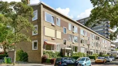 75m2 flat to rent for 890€/month in Van Foreestweg 10, Delft