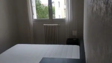 32m2 studio to rent for 825€/month in Dirk Hoogenraadstraat 26, The Hague