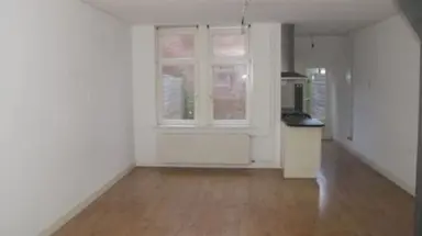 22μ² Δωμάτιο προς ενοικίαση για 575€/μήνα σε Stadhoudersweg 24B, Rotterdam