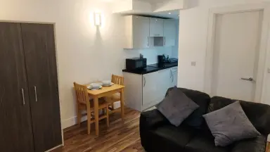 60m2 monolocale in affitto per 1800€/mese a Spoorstraat 20, Den Helder