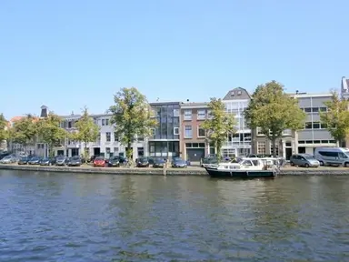 85m2 Appartement à louer pour 2250€/mois à Spaarne 51, Haarlem