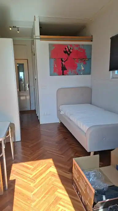 20m2 monolocale in affitto per 1310€/mese a Van Limburg Stirumlaan, Hillegom