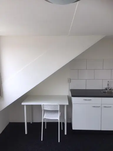 14m2 room to rent for 370€/month in Oldenzaalsestraat, Hengelo
