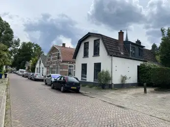 141m2 Casa in affitto per 1795€/mese a Kweekweg, Apeldoorn
