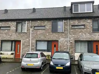 123m2 house to rent for 1850€/month in Rietzangerstraat, Amersfoort