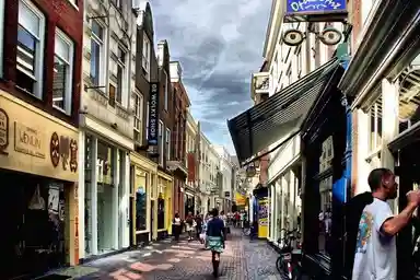 77m2 apartment to rent for 1425€/month in Lijnmarkt, Utrecht