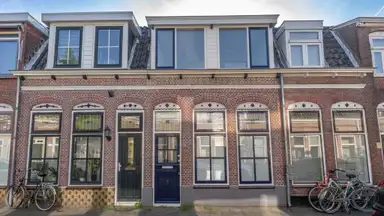 70m2 house to rent for 2295€/month in Floresstraat 23, Leiden
