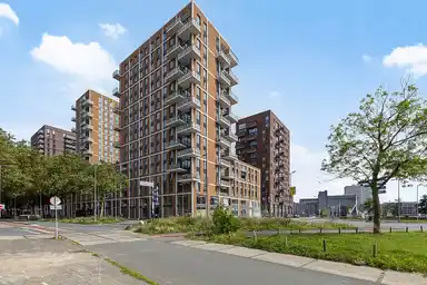 87m2 apartment to rent for 1716€/month in Hanoistraat 55, Rotterdam