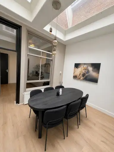 71μ² Διαμέρισμα προς ενοικίαση για 932€/μήνα σε Marktstraat, Sneek