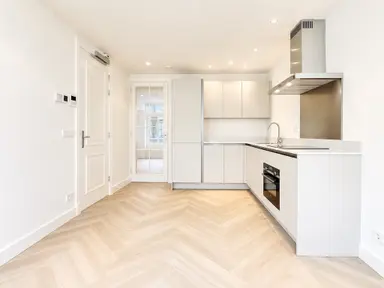 51m2 Appartamento in affitto per 250€/mese a Cornelis Anthoniszstraat, Amsterdam
