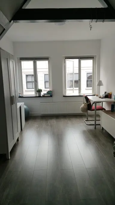 60m2 studio to rent for 1100€/month in Hoogstraat, Schiedam