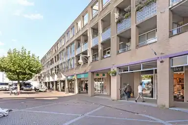 85m2 Appartement à louer pour 1019€/mois à Aristide Briandring, Vlaardingen