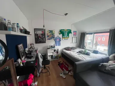 12m2 Kamer te huur voor 382€/maand in Willem Loréstraat, Leeuwarden