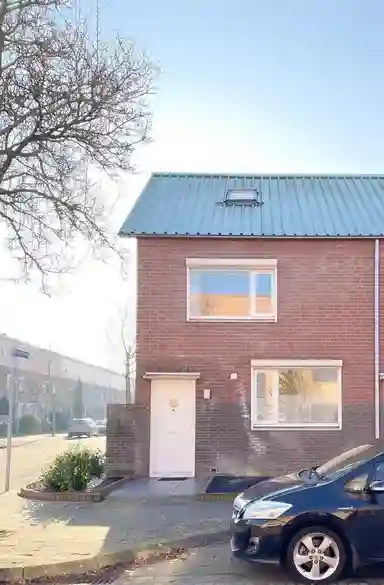 111m2 huis te huur voor 1995€/maand in Gelaarsde Kat, Eindhoven