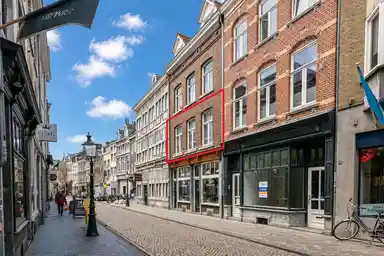 90m2 apartment to rent for 1795€/month in Rechtstraat 52, Maastricht