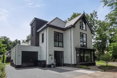 236m2 house to rent for 4850€/month in Park De Braacken 38, Vught