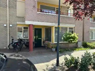 77m2 flat to rent for 764.14€/month in Dapperstraat 72, Deventer