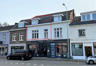 82m2 flat to rent for 1495€/month in Akersteenweg, Maastricht