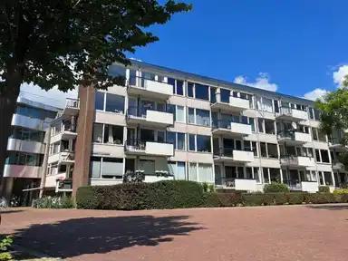 80m2 apartment to rent for 1550€/month in Burgemeester Edo Bergsmalaan, Enschede