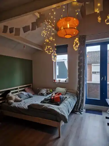 18m2 room to rent for 364€/month in Leijdsweg, Enschede