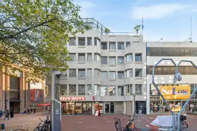 106m2 Appartement te huur voor 2250€/maand in Markt 16, Eindhoven