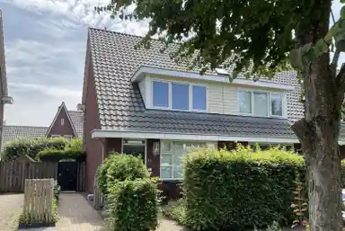 110m2 Haus zur Miete für 1350€/Monat in Musicaldreef 15, Harderwijk