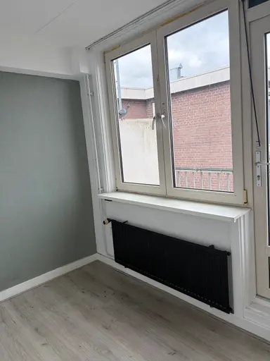 30m2 studio te huur voor 660€/maand in Strevelsweg, Rotterdam