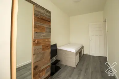 23m2 Kamer te huur voor 1361€/maand in Goeverneurlaan, The Hague