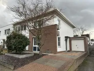 96m2 house to rent for 1450€/month in IJsselmondestraat, Sittard