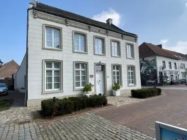 140m2 huis te huur voor 1300€/maand in Jan van Steffeswertplein, Stevensweert