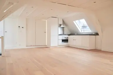 80m2 apartment to rent for 1995€/month in Hoogstraat 25C, The Hague