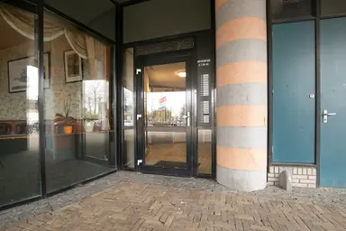 111m2 apartment to rent for 1655€/month in Westwijkplein 26, Amstelveen